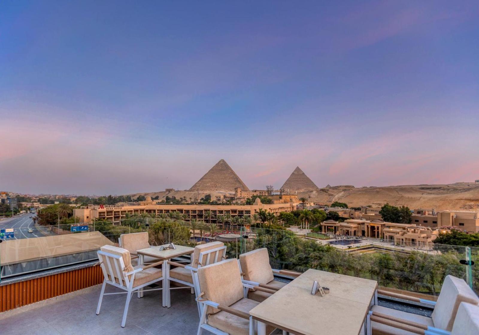 Gaia Pyramids Hotel Kafrat al Jabal Екстер'єр фото