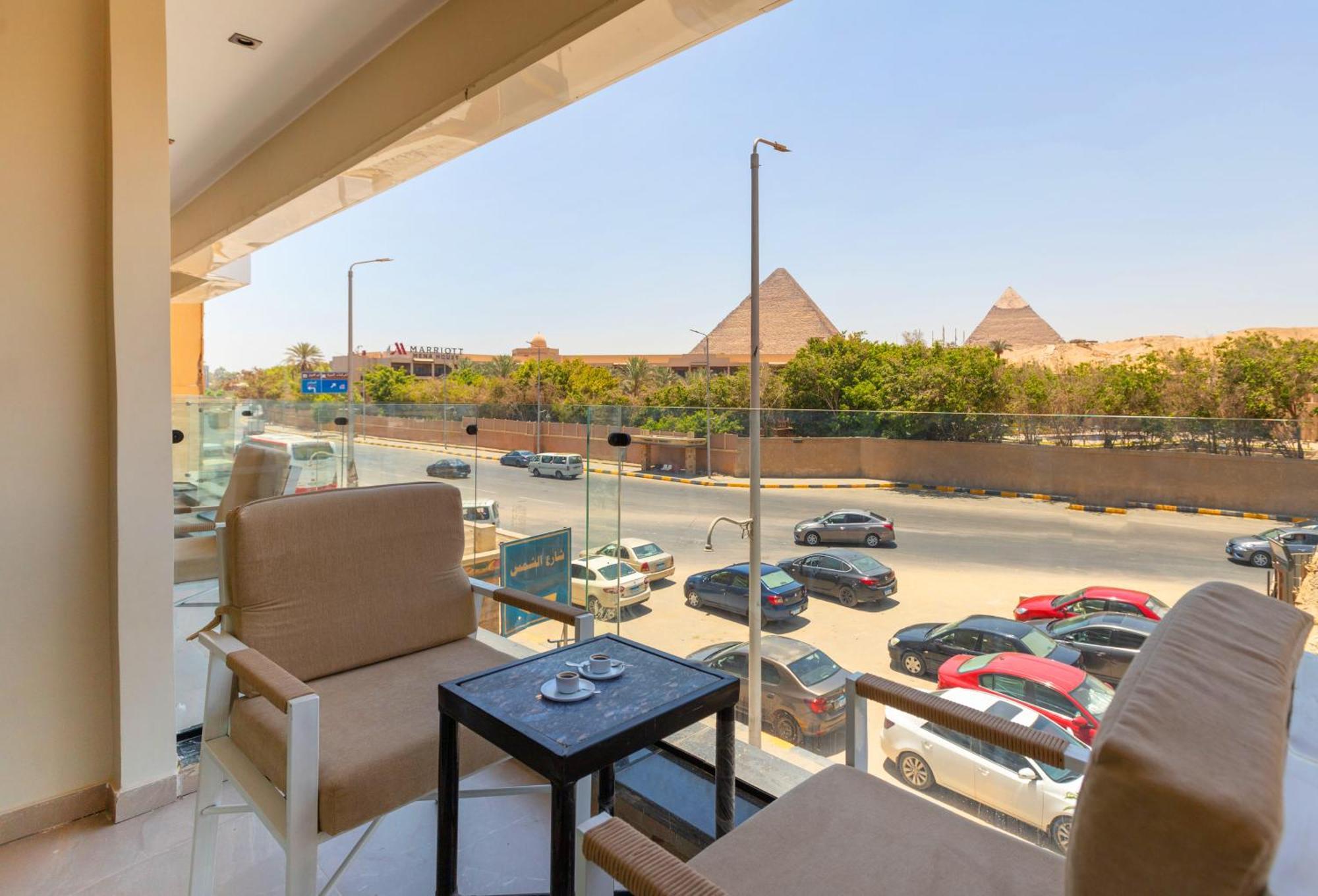 Gaia Pyramids Hotel Kafrat al Jabal Екстер'єр фото